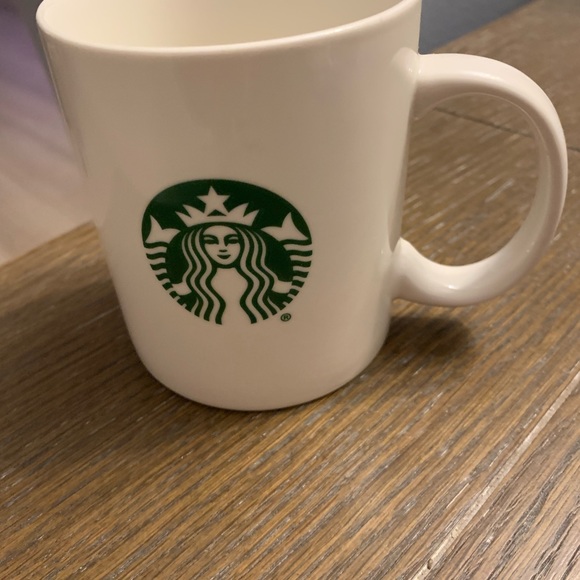Two Starbucks Coffee Mugs 10 Fl oz White Ceramic w/Green Mermaid Logo - Picture 6 of 16